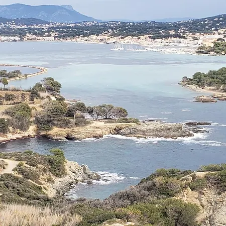 La Bastide * 滨海萨纳里